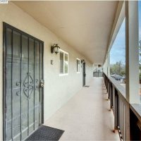 3847 Vineyard Avenue, Unit E